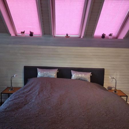 Ferienwohnung "Kunterbunt" Mit Burgblick Und Dachterrasse Monschau Exterior foto