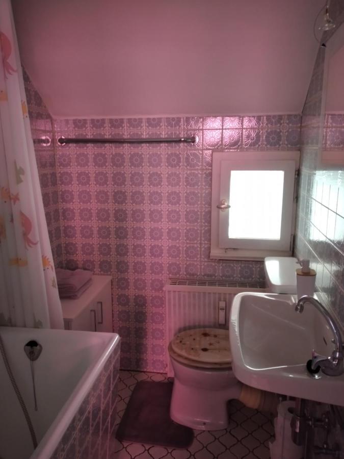 Ferienwohnung "Kunterbunt" Mit Burgblick Und Dachterrasse Monschau Exterior foto